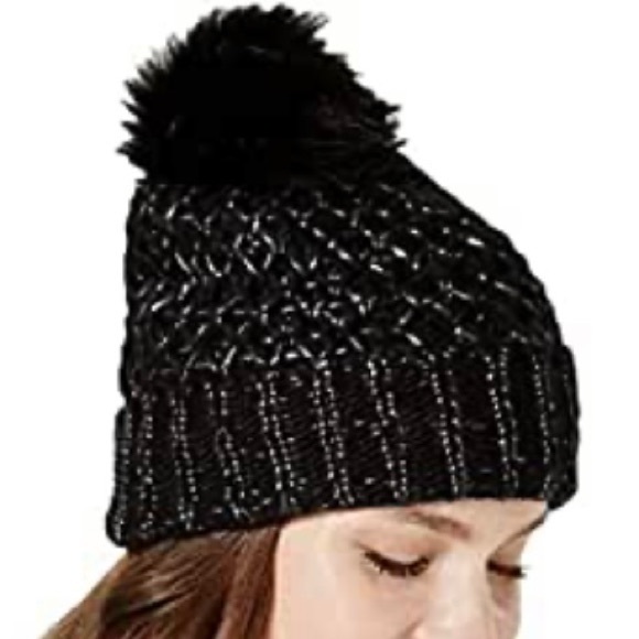 Steve Madden Accessories - Steve Madden Lurex Boyfriend Pom Beanie